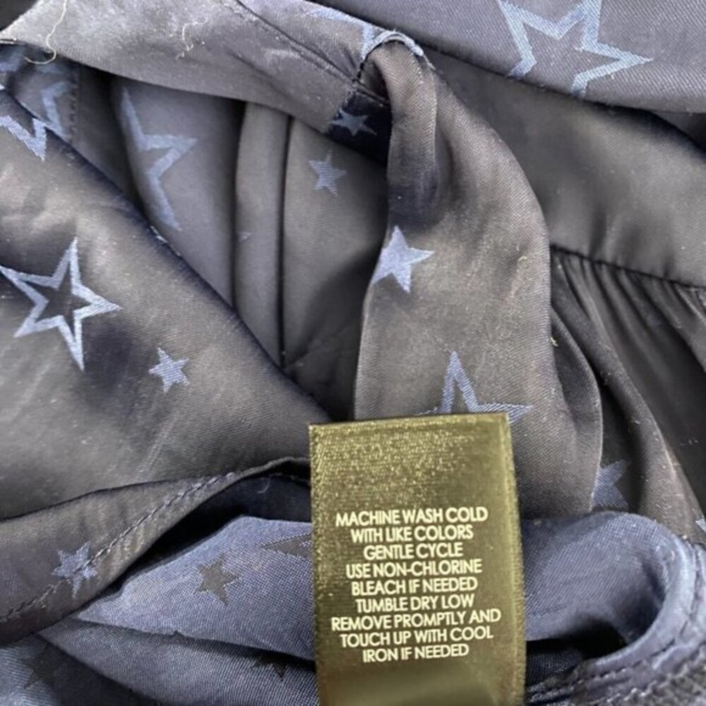 Torrid‎ Peasant Blouse Charmeuse Jacquard Star Navy Blue Tie Neck NWT 2X Flawed - Picture 10 of 11